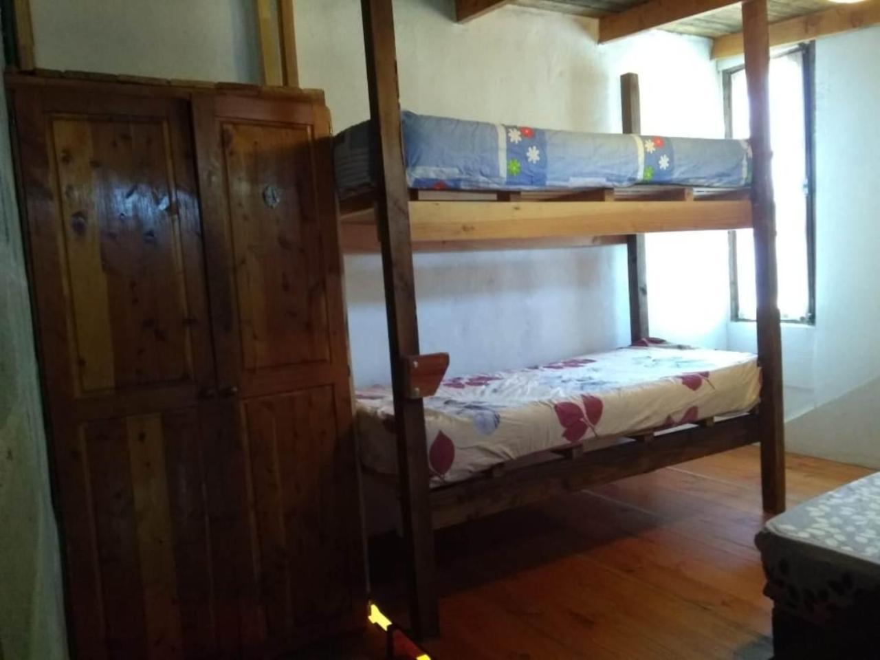 La Casa Del Arbol - Hostel אל בולסון מראה חיצוני תמונה